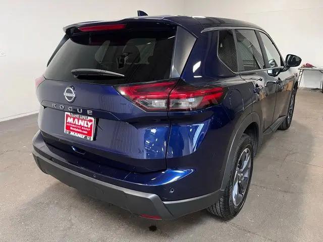 2025 Nissan Rogue SV FWD