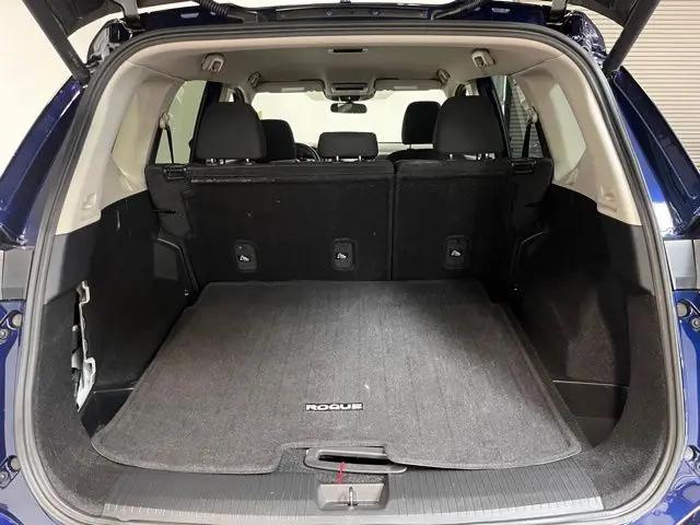 2025 Nissan Rogue SV FWD