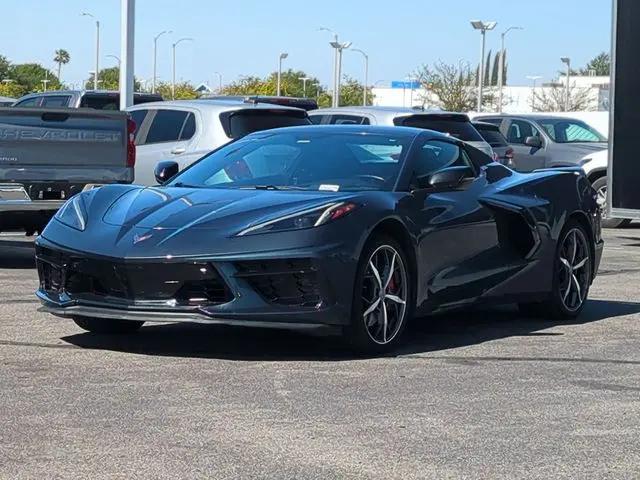 2021 Chevrolet Corvette Stingray RWD Convertible 2LT