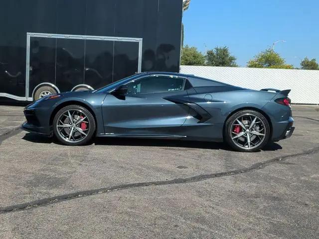 2021 Chevrolet Corvette Stingray RWD Convertible 2LT