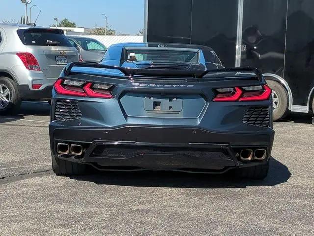 2021 Chevrolet Corvette Stingray RWD Convertible 2LT