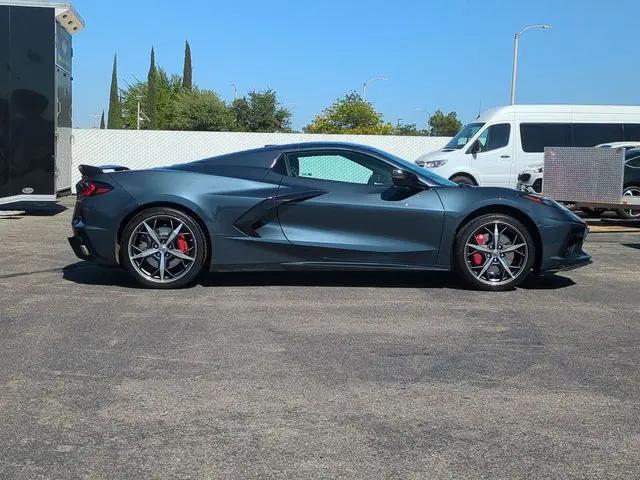 2021 Chevrolet Corvette Stingray RWD Convertible 2LT