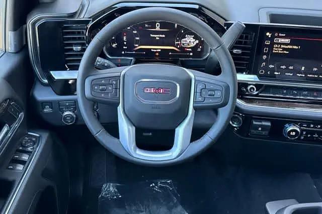 2026 GMC Sierra 2500HD Crew Cab, Standard Bed, SLE, 4WD