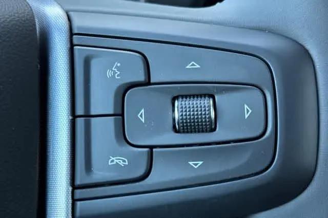 2026 GMC Sierra 2500HD Crew Cab, Standard Bed, SLE, 4WD
