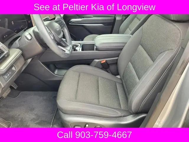 2025 Chevrolet Traverse FWD LT