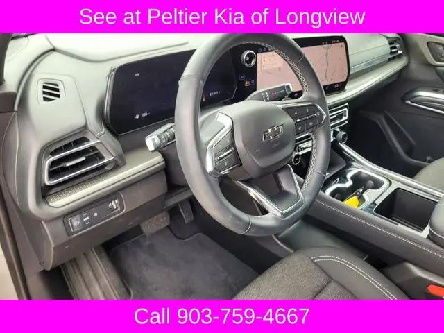 2025 Chevrolet Traverse FWD LT