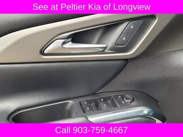 2025 Chevrolet Traverse FWD LT