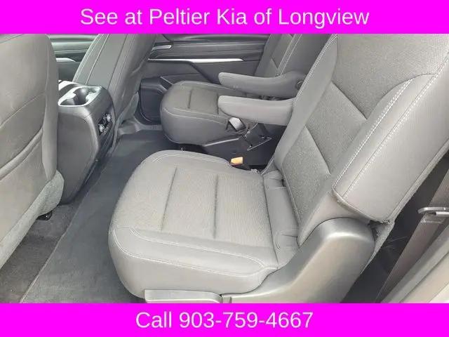 2025 Chevrolet Traverse FWD LT