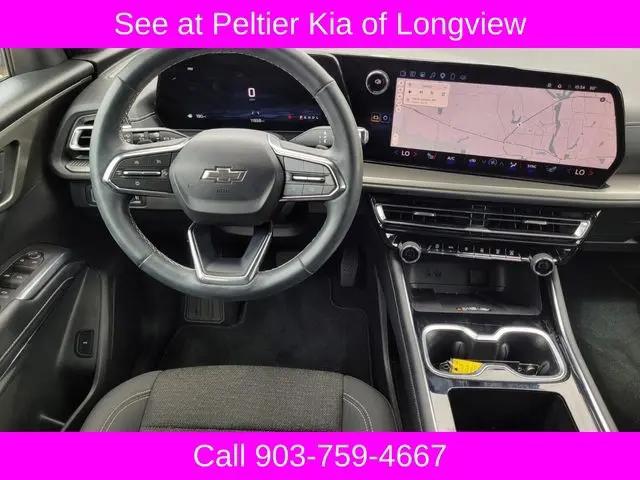 2025 Chevrolet Traverse FWD LT
