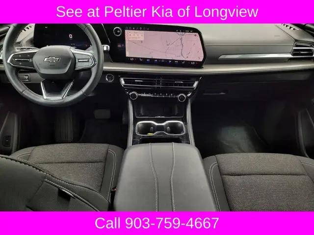 2025 Chevrolet Traverse FWD LT