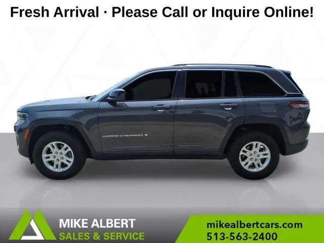 2023 Jeep Grand Cherokee Laredo 4x4