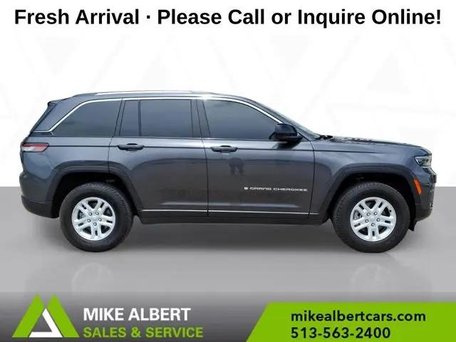 2023 Jeep Grand Cherokee Laredo 4x4