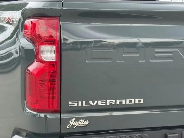 2026 Chevrolet Silverado 2500HD Crew Cab, Standard Bed, LT, 4WD