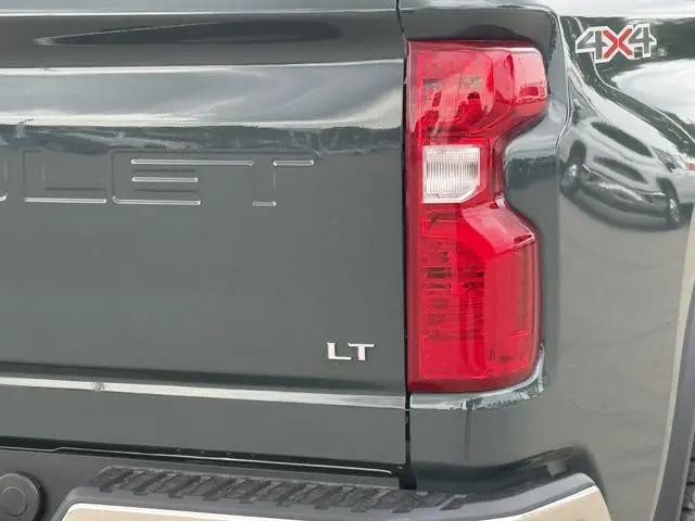 2026 Chevrolet Silverado 2500HD Crew Cab, Standard Bed, LT, 4WD