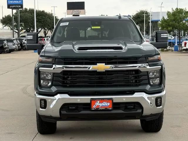 2026 Chevrolet Silverado 2500HD Crew Cab, Standard Bed, LT, 4WD