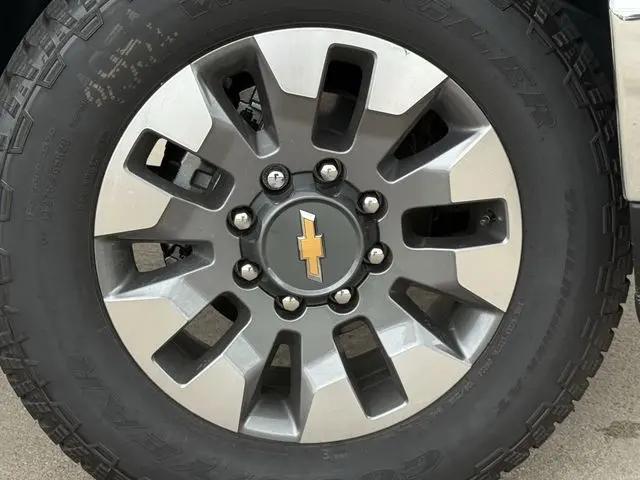2026 Chevrolet Silverado 2500HD Crew Cab, Standard Bed, LT, 4WD