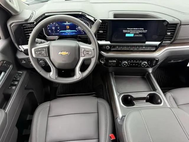 2026 Chevrolet Silverado 2500HD Crew Cab, Standard Bed, LT, 4WD