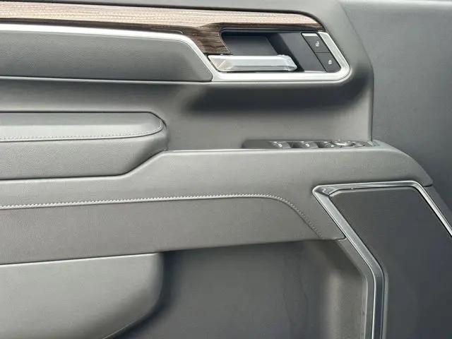 2026 Chevrolet Silverado 2500HD Crew Cab, Standard Bed, LT, 4WD