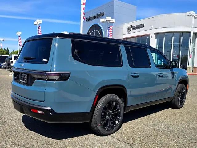 2026 Jeep Grand Wagoneer L Summit Reserve 4x4