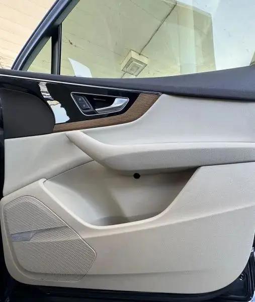 2017 Audi Q7 3.0T Premium