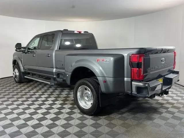 2025 Ford F-450 LARIAT