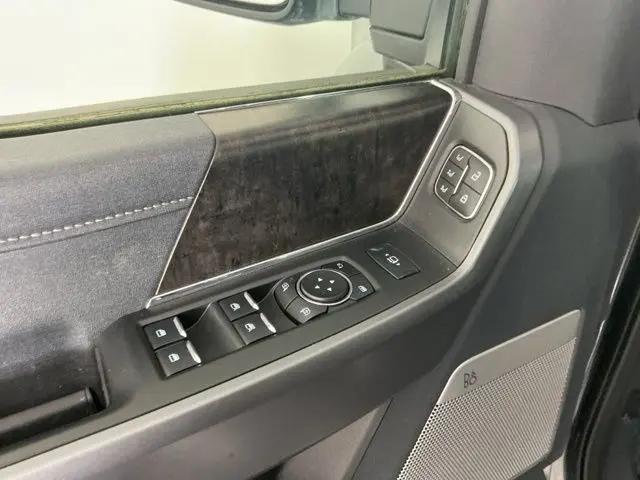 2025 Ford F-450 LARIAT