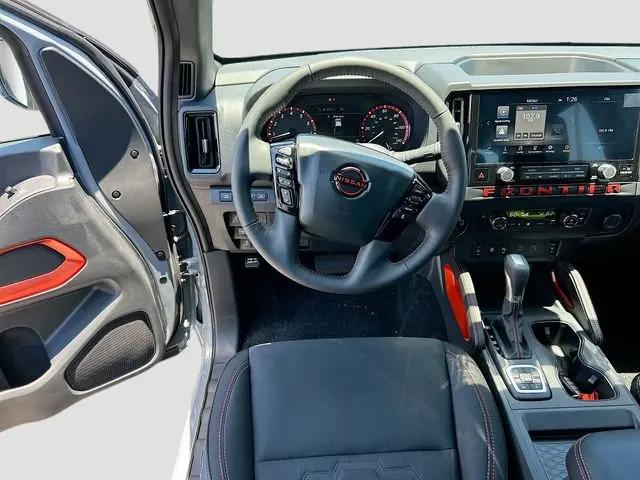 2026 Nissan Frontier Crew Cab PRO-4X 4x4