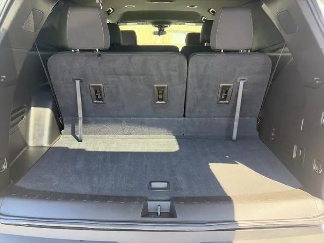 2022 Chevrolet Traverse AWD LT Cloth
