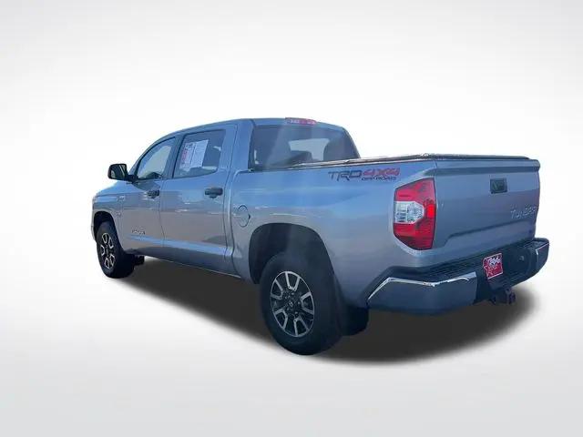 2017 Toyota Tundra SR5 5.7L V8