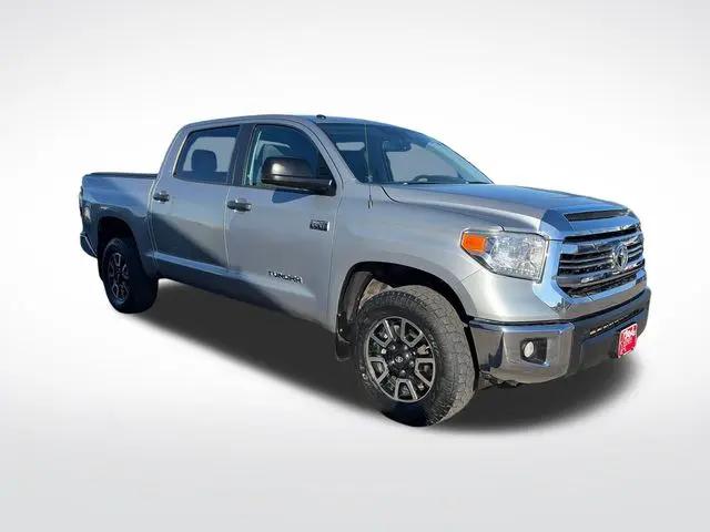 2017 Toyota Tundra SR5 5.7L V8