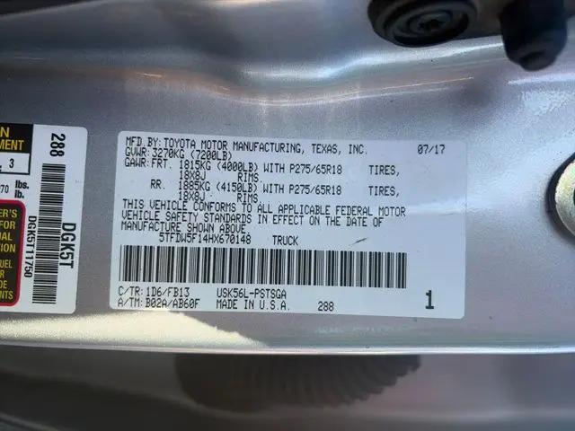 2017 Toyota Tundra SR5 5.7L V8