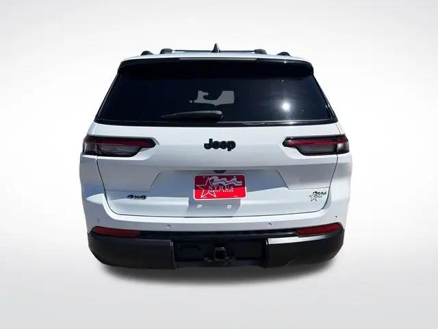 2023 Jeep Grand Cherokee L Altitude 4x4
