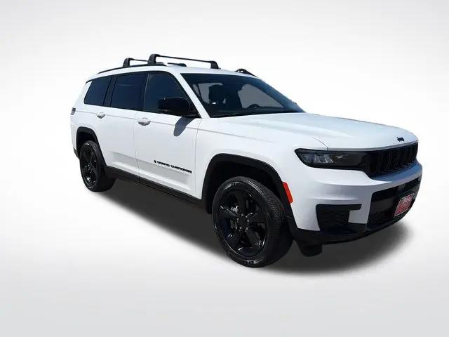 2023 Jeep Grand Cherokee L Altitude 4x4