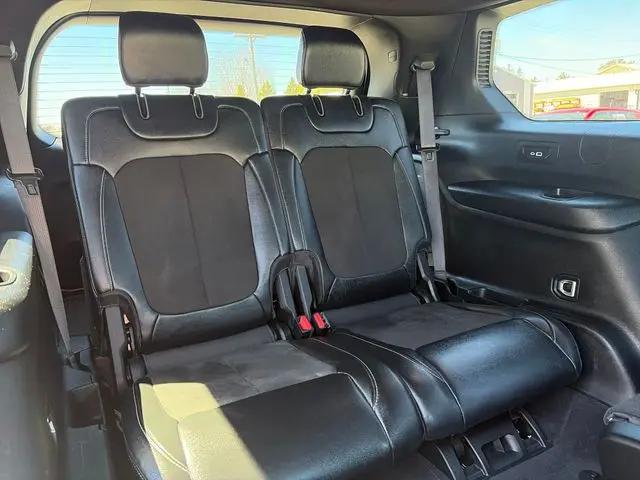 2023 Jeep Grand Cherokee L Altitude 4x4