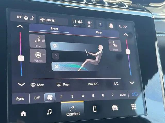 2023 Jeep Grand Cherokee L Altitude 4x4