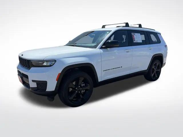 2023 Jeep Grand Cherokee L Altitude 4x4 for sale in Perham, MN