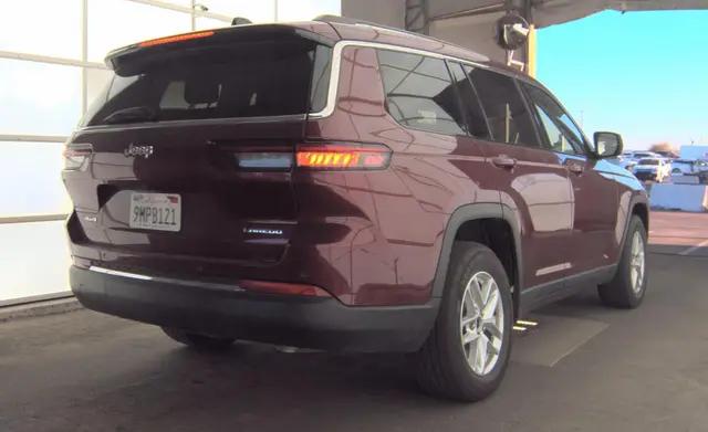 2023 Jeep Grand Cherokee L Laredo 4x4