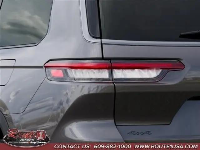 2026 Jeep Grand Cherokee L Altitude 4x4
