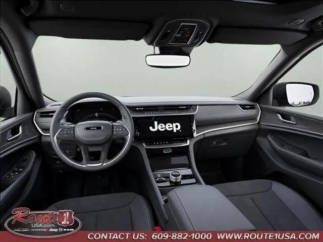 2026 Jeep Grand Cherokee L Altitude 4x4