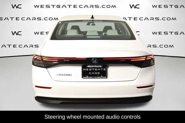 2025 Honda Accord Sedan SE