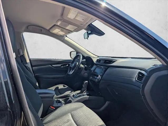 2020 Nissan Rogue SV FWD
