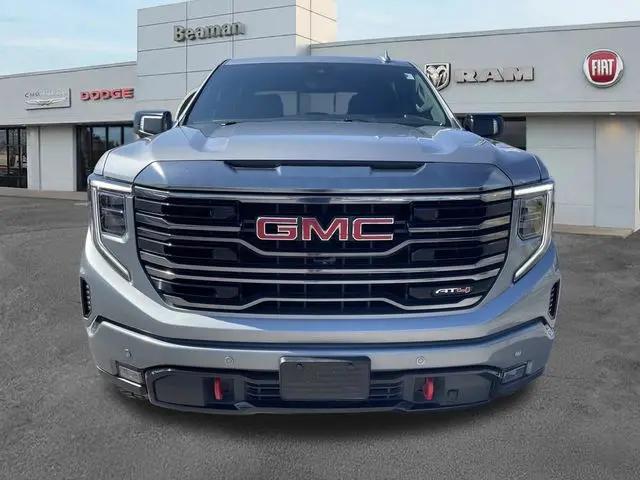 2024 GMC Sierra 1500 4WD Crew Cab Short Box AT4