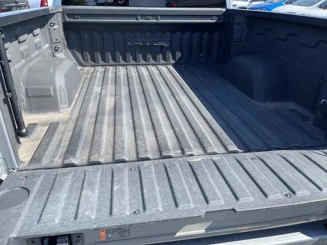 2024 GMC Sierra 1500 4WD Crew Cab Short Box AT4