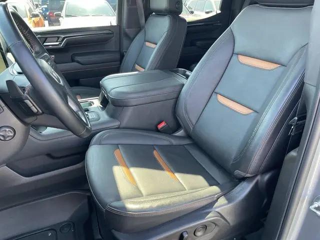 2024 GMC Sierra 1500 4WD Crew Cab Short Box AT4