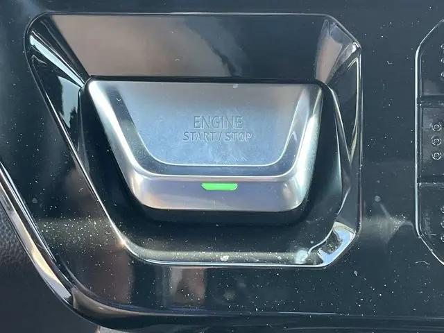 2024 GMC Sierra 1500 4WD Crew Cab Short Box AT4