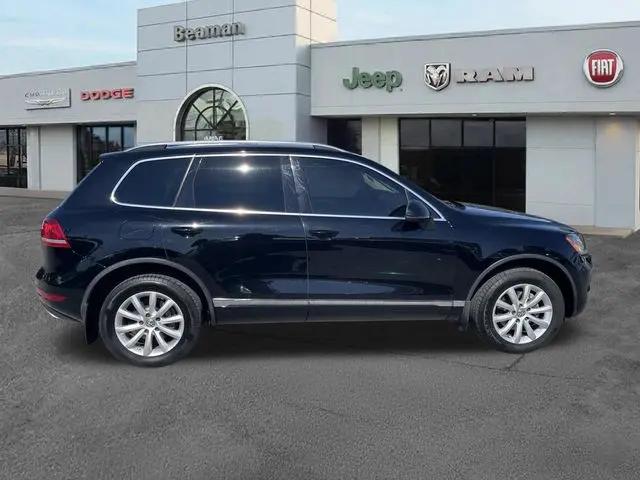 2012 Volkswagen Touareg Sport w/Nav