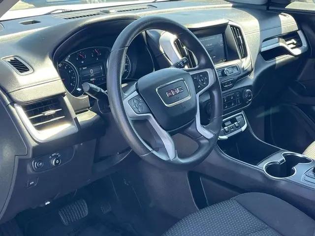 2024 GMC Terrain FWD SLE
