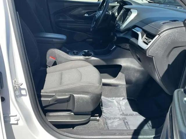2024 GMC Terrain FWD SLE
