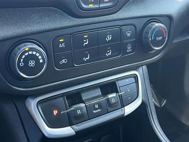 2024 GMC Terrain FWD SLE