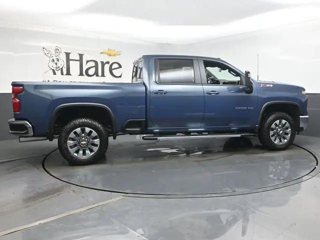 2026 Chevrolet Silverado 2500HD Crew Cab, Standard Bed, LT, 4WD